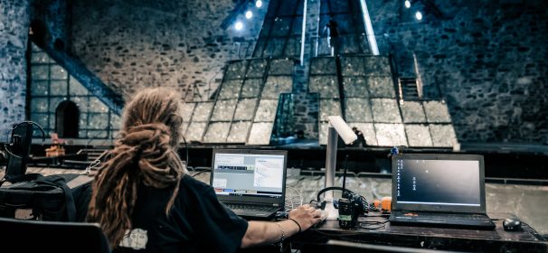 Creative Technologyn avulla keskiaikainen linna muuttuu moderniksi oopperanäyttämöksi