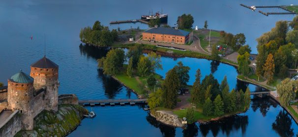 Kulttuurin juhlaa ja luonnon lumoa – Savonlinnan kesä on täynnä nähtävää ja koettavaa